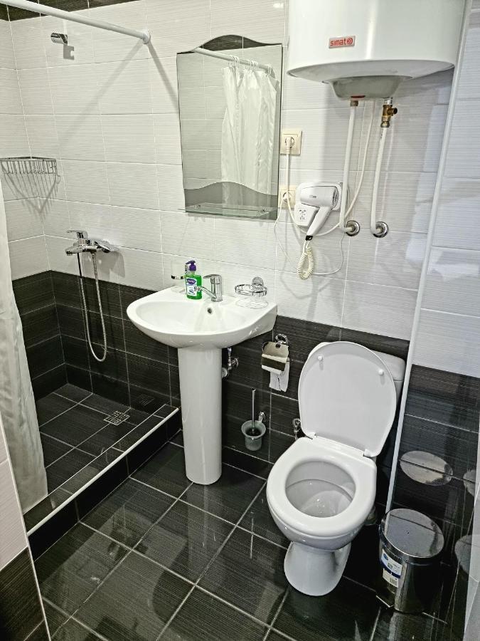 Nobi Guest House Gagra Bagian luar foto