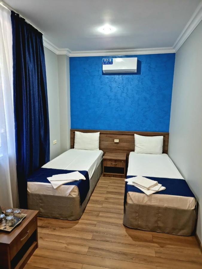 Nobi Guest House Gagra Bagian luar foto