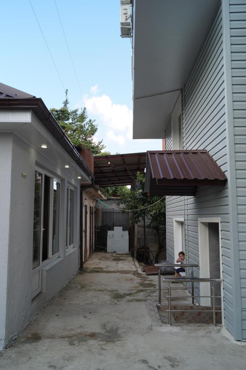 Nobi Guest House Gagra Bagian luar foto