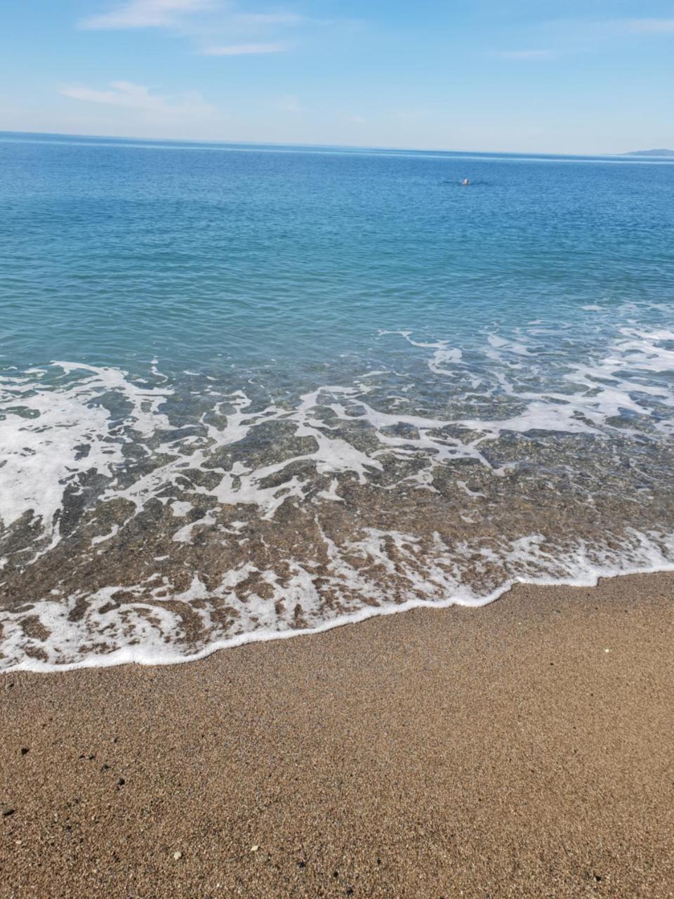 Nobi Guest House Gagra Bagian luar foto